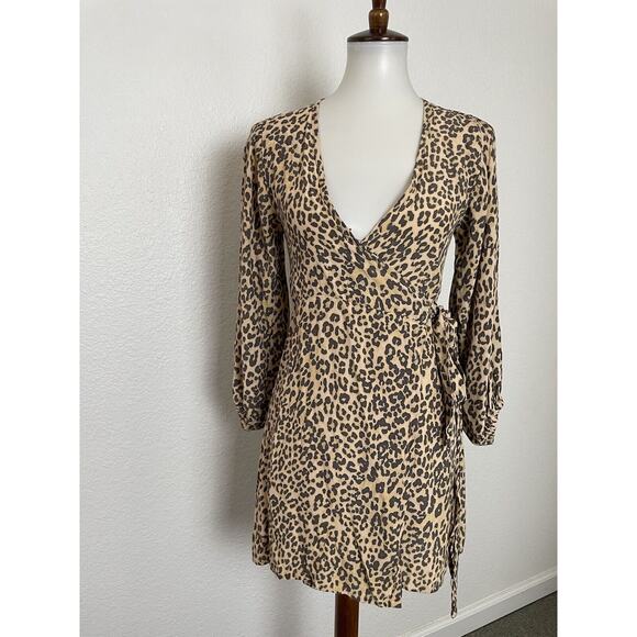 Faithfull The Brand Baja Wrap Dress Mini Mila Animal Print - Picture 1 of 11